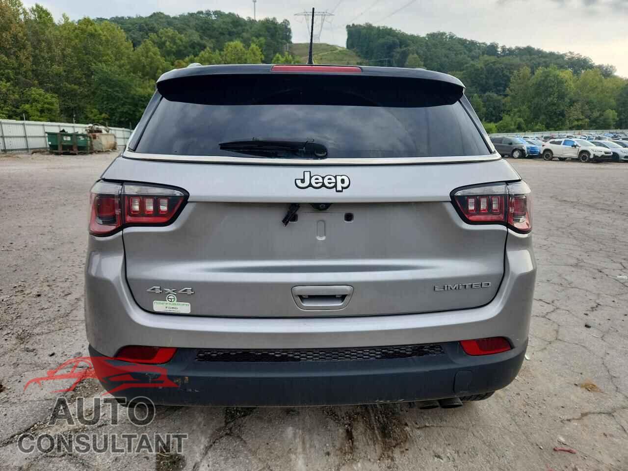 JEEP COMPASS 2018 - 3C4NJDCB2JT365744