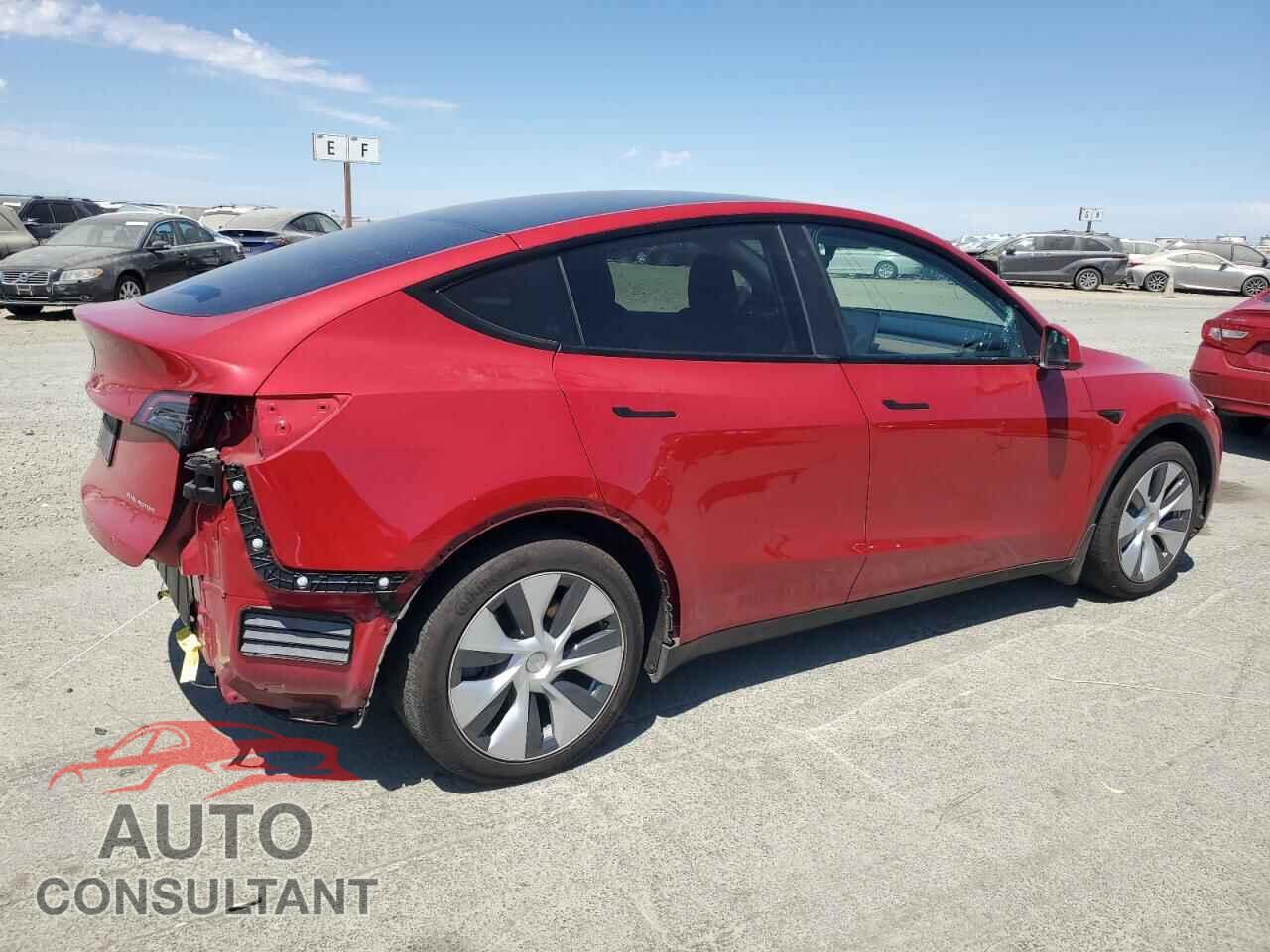 TESLA MODEL Y 2023 - 7SAYGAEE7PF633019