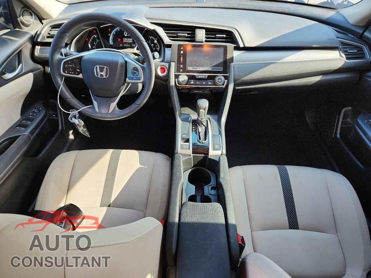 HONDA CIVIC 2017 - 2HGFC2F75HH511777