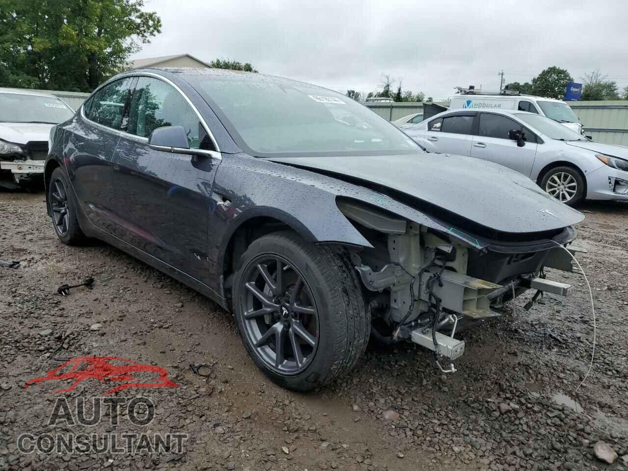 TESLA MODEL 3 2018 - 5YJ3E1EB8JF064076