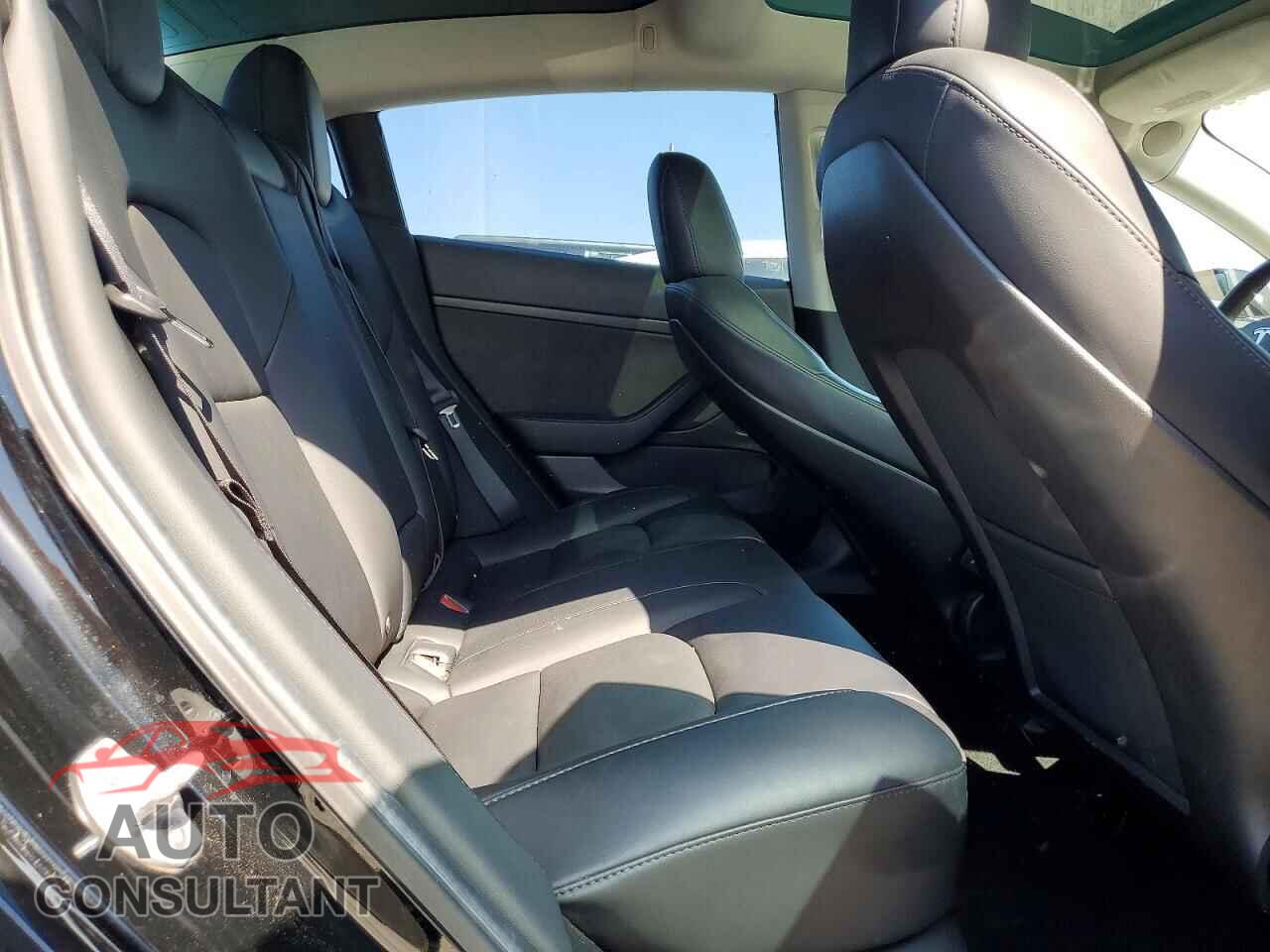 TESLA MODEL 3 2020 - 5YJ3E1EA9LF645547