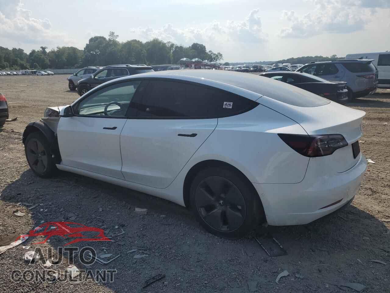 TESLA MODEL 3 2022 - 5YJ3E1EA4NF347166