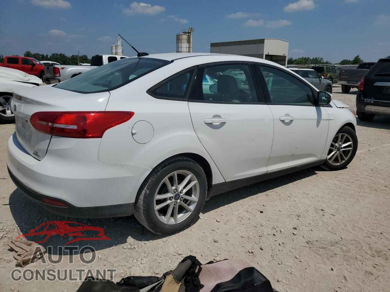 FORD FOCUS 2016 - 1FADP3F27GL208799