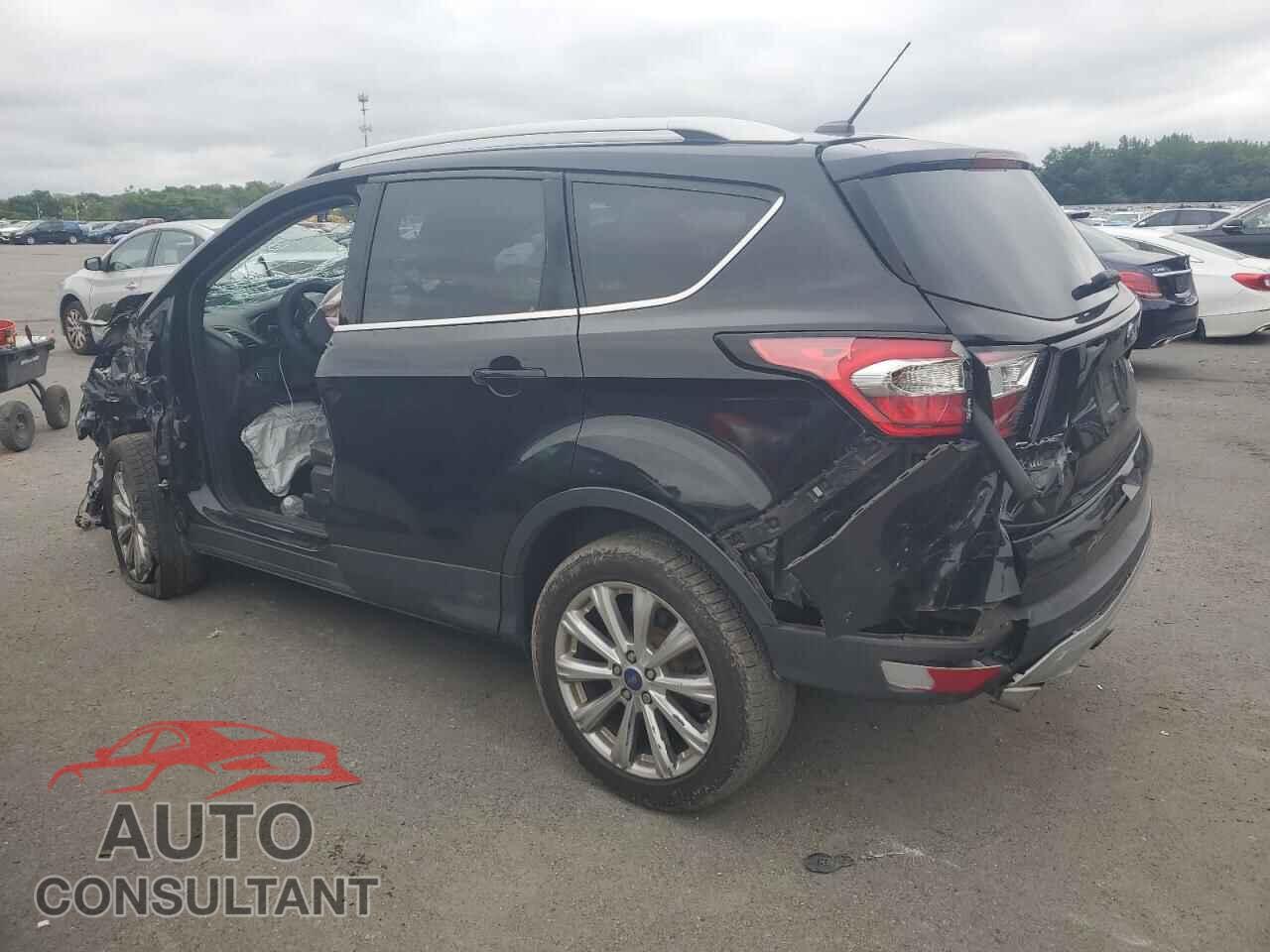 FORD ESCAPE 2017 - 1FMCU0JD2HUE45908