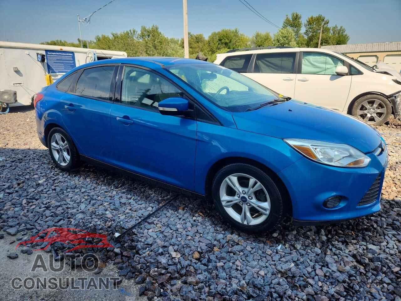 FORD FOCUS 2014 - 1FADP3F25EL105247