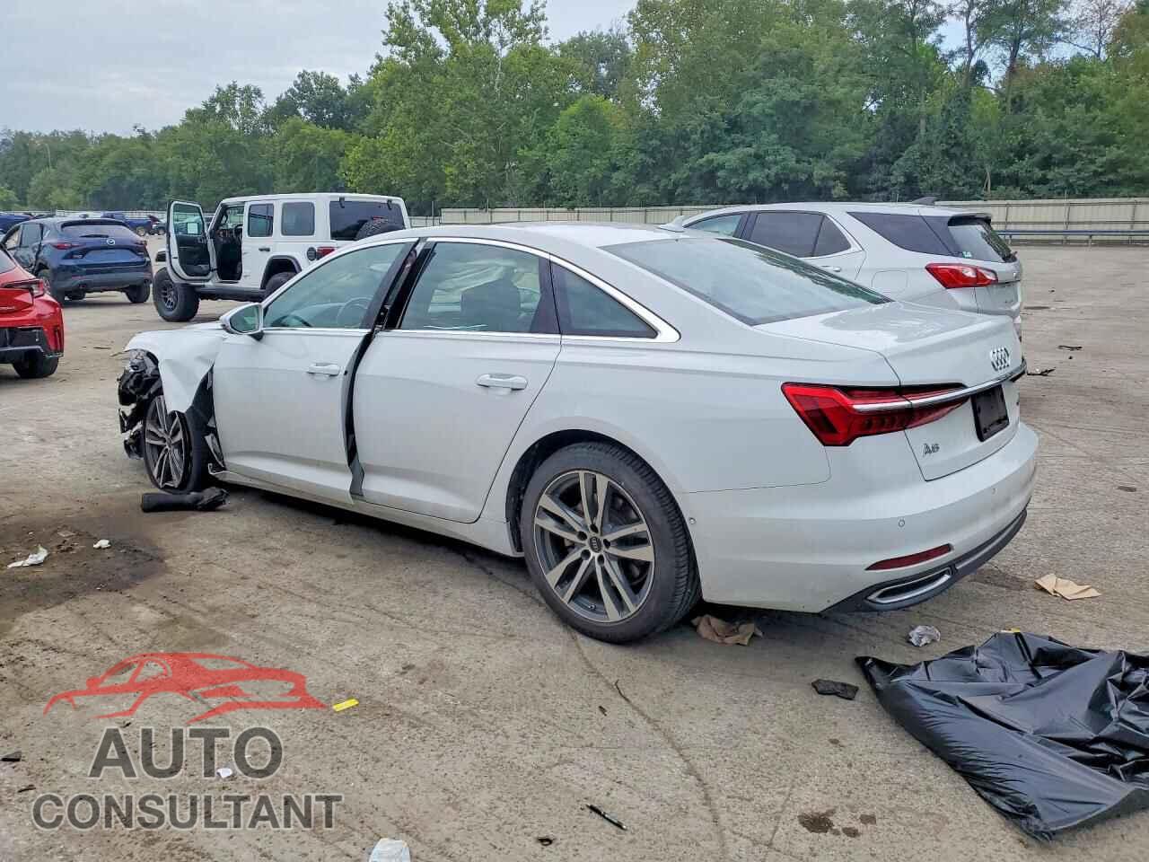 AUDI A6 2023 - WAUD3BF25PN021692