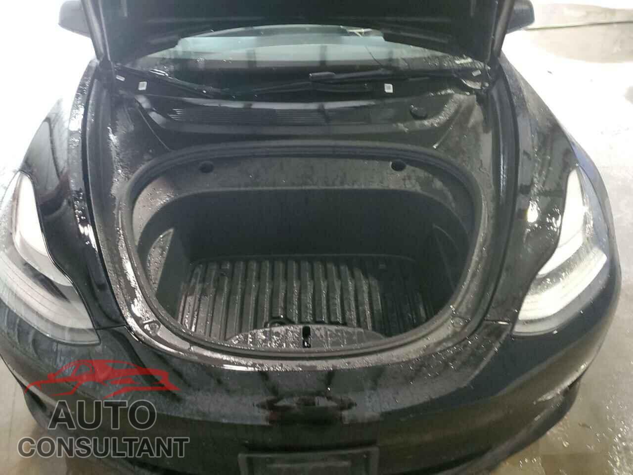 TESLA MODEL 3 2022 - 5YJ3E1EA1NF285659