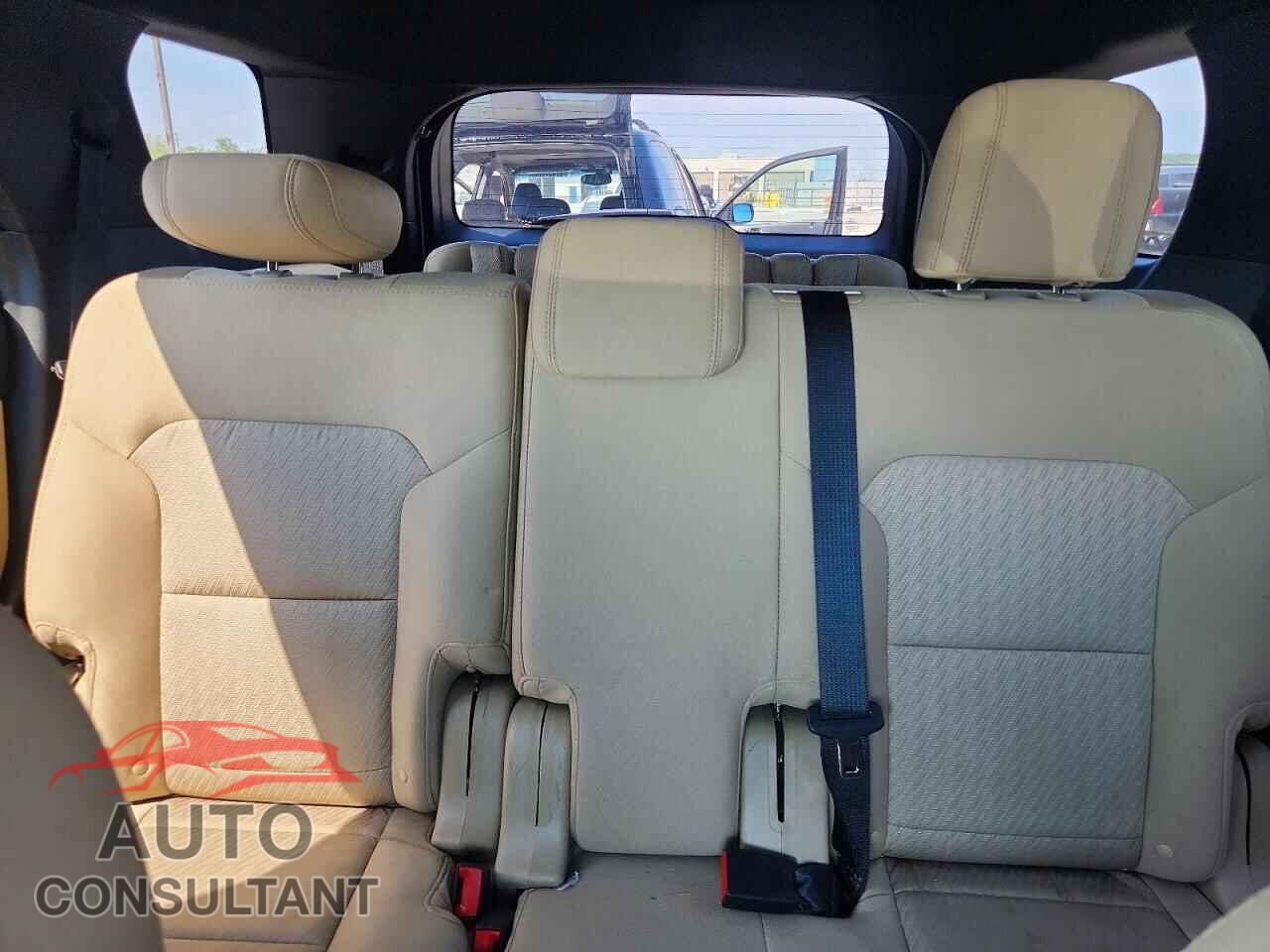 FORD EXPLORER 2016 - 1FM5K8B84GGA78957