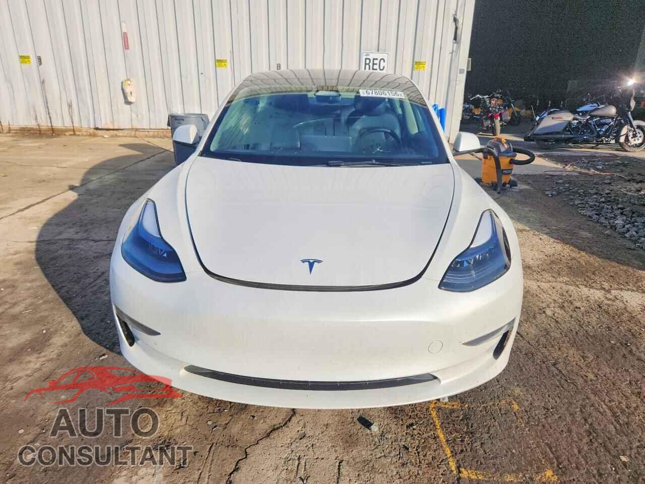 TESLA MODEL 3 2023 - 5YJ3E1EA2PF691100
