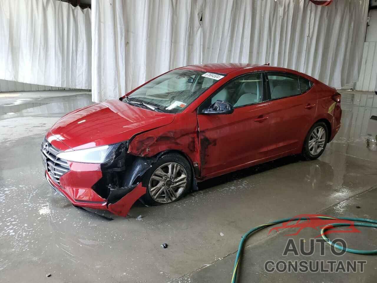 HYUNDAI ELANTRA 2019 - KMHD84LF3KU770489