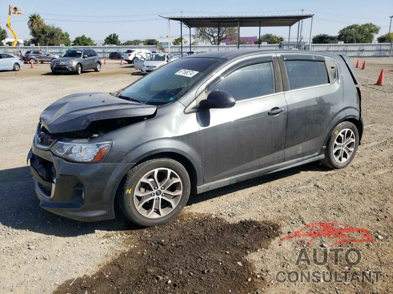 CHEVROLET SONIC 2019 - 1G1JD6SB9K4140093