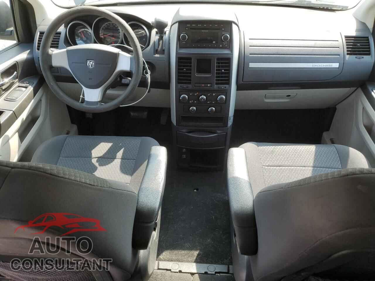 DODGE CARAVAN 2010 - 2D4RN4DE8AR302619
