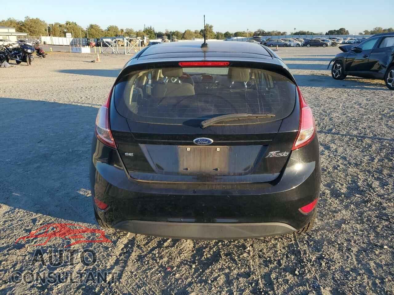 FORD FIESTA 2016 - 3FADP4EJXGM122481