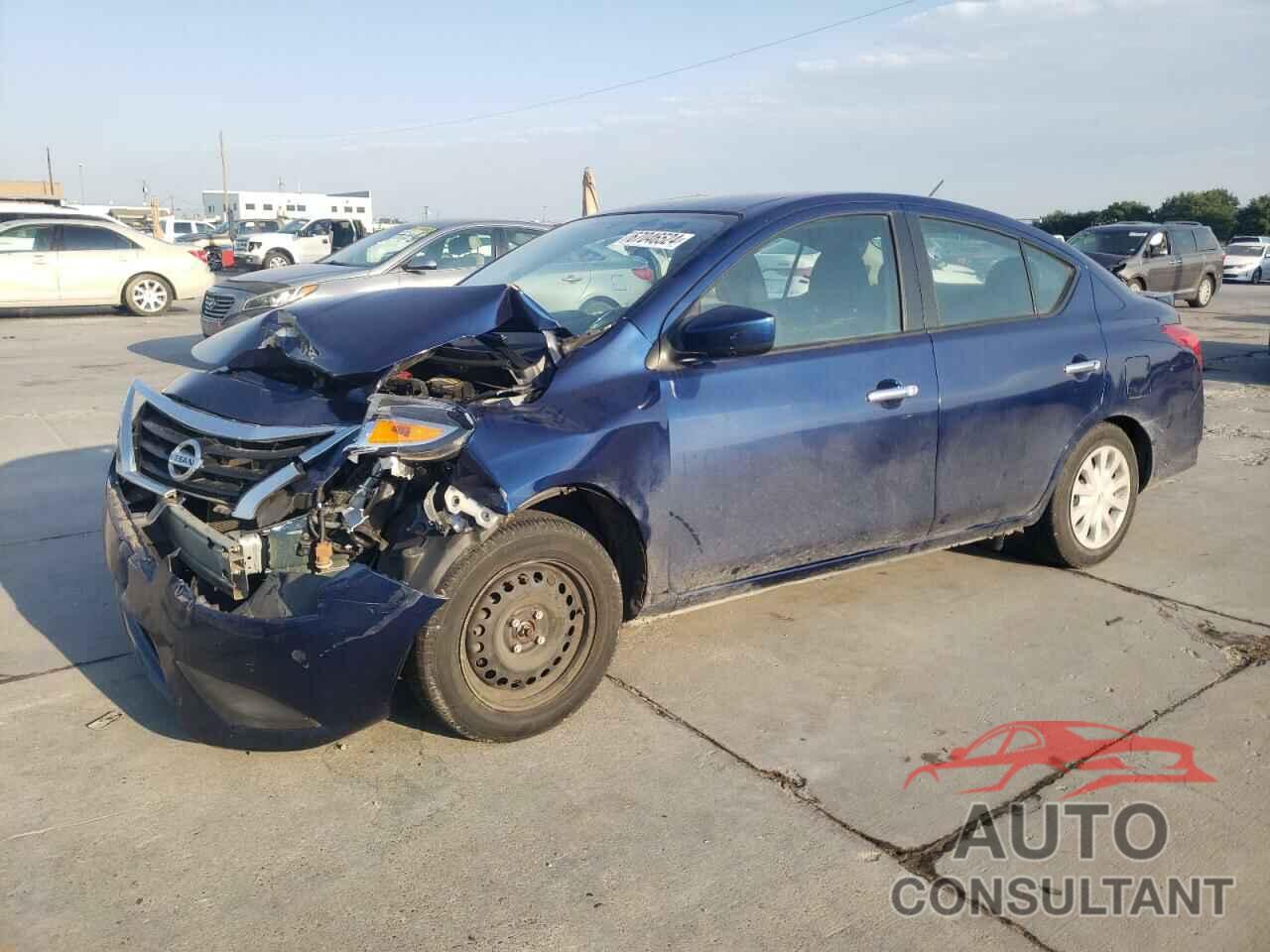 NISSAN VERSA 2019 - 3N1CN7AP7KL856763