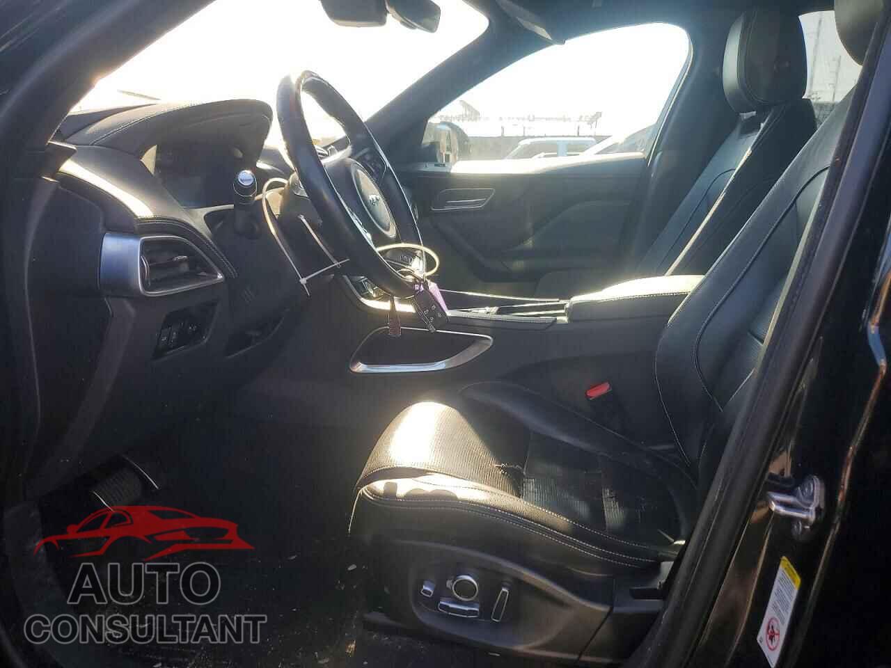 JAGUAR F-PACE 2019 - SADCM2FV9KA369862