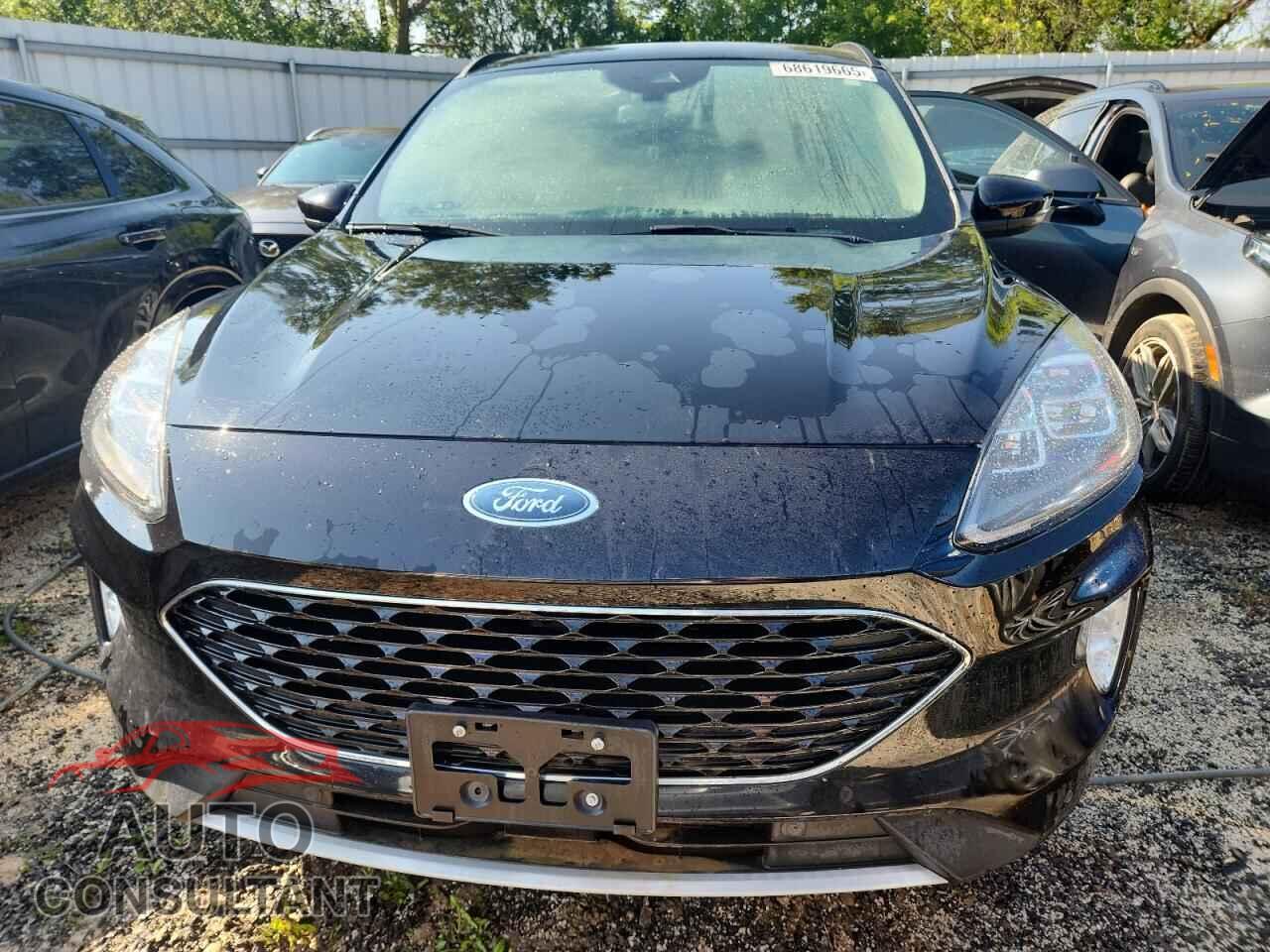 FORD ESCAPE 2020 - 1FMCU9J96LUA25626