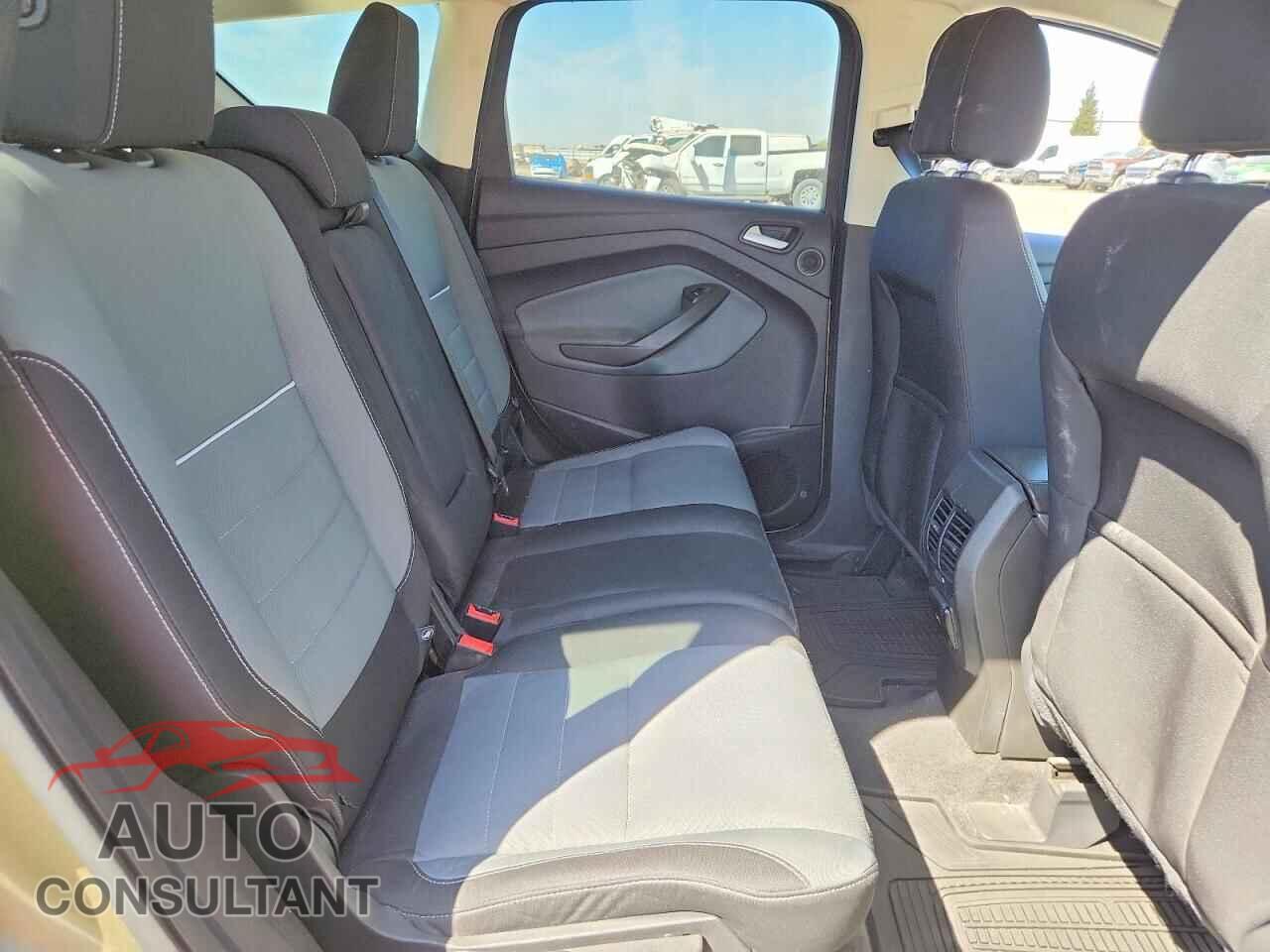 FORD ESCAPE 2013 - 1FMCU0GX9DUA59286
