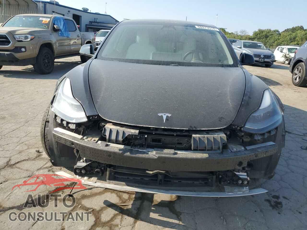 TESLA MODEL 3 2021 - 5YJ3E1EB4MF990205