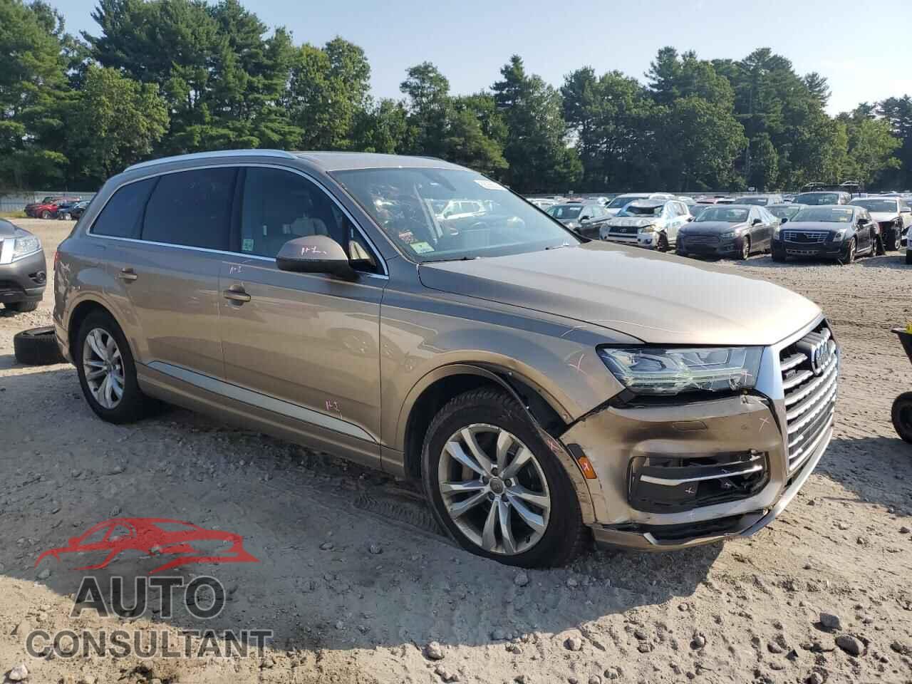 AUDI Q7 2018 - WA1LHAF78JD020081