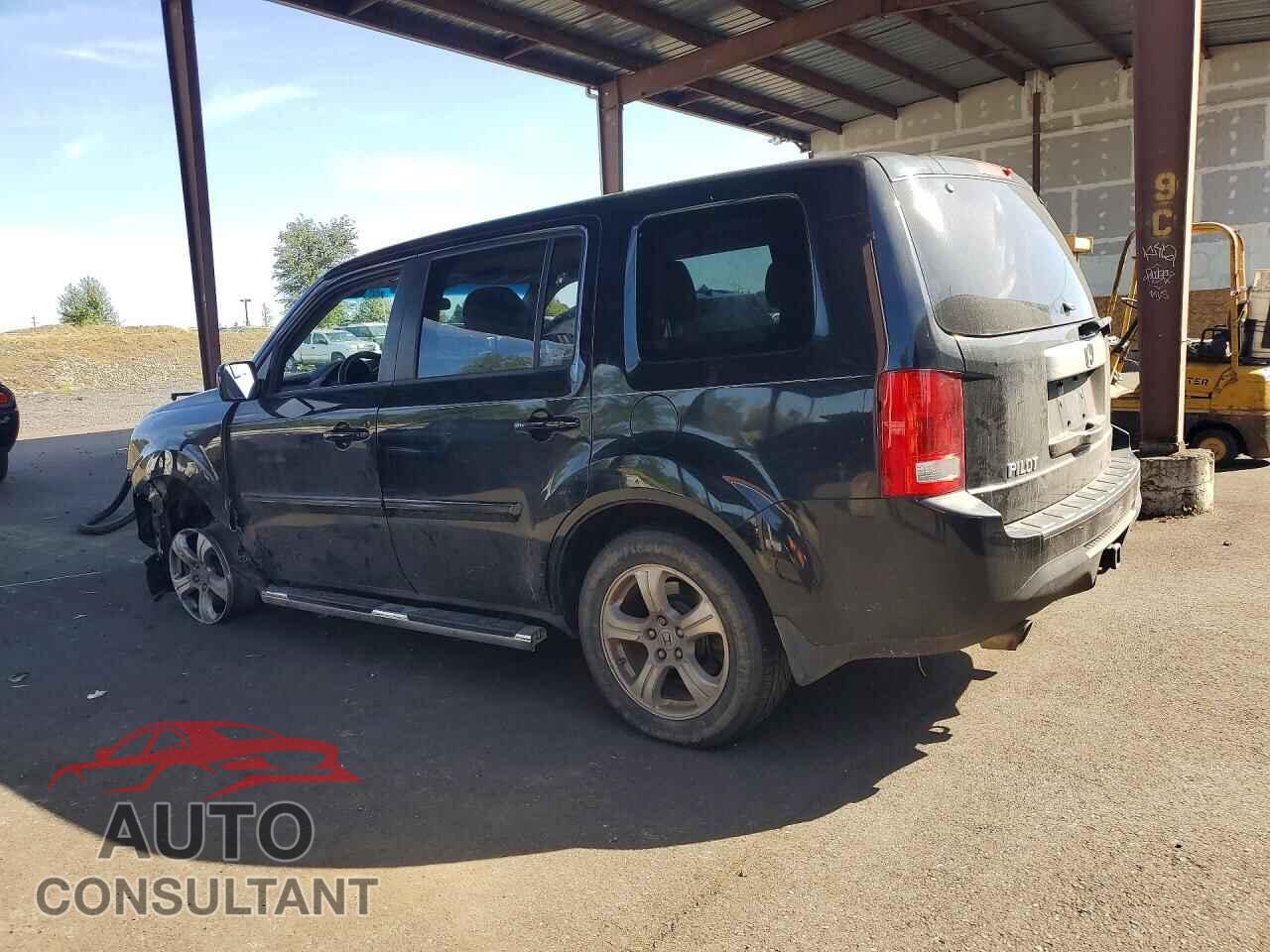 HONDA PILOT 2013 - 5FNYF3H43DB040218