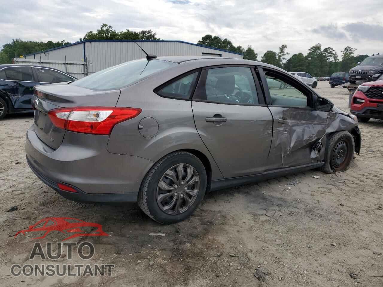 FORD FOCUS 2012 - 1FAHP3F2XCL287266