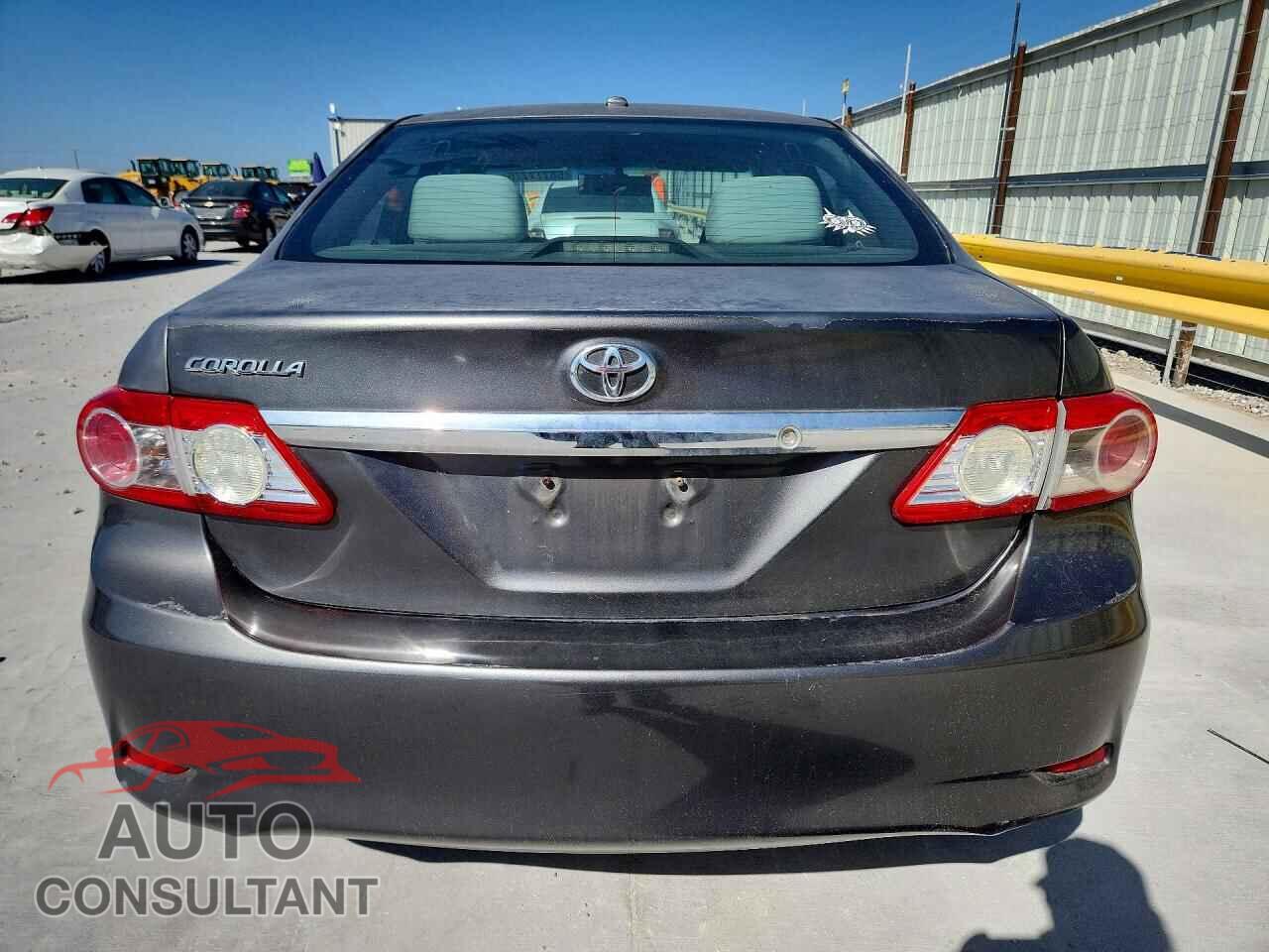 TOYOTA COROLLA 2013 - 5YFBU4EEXDP110297