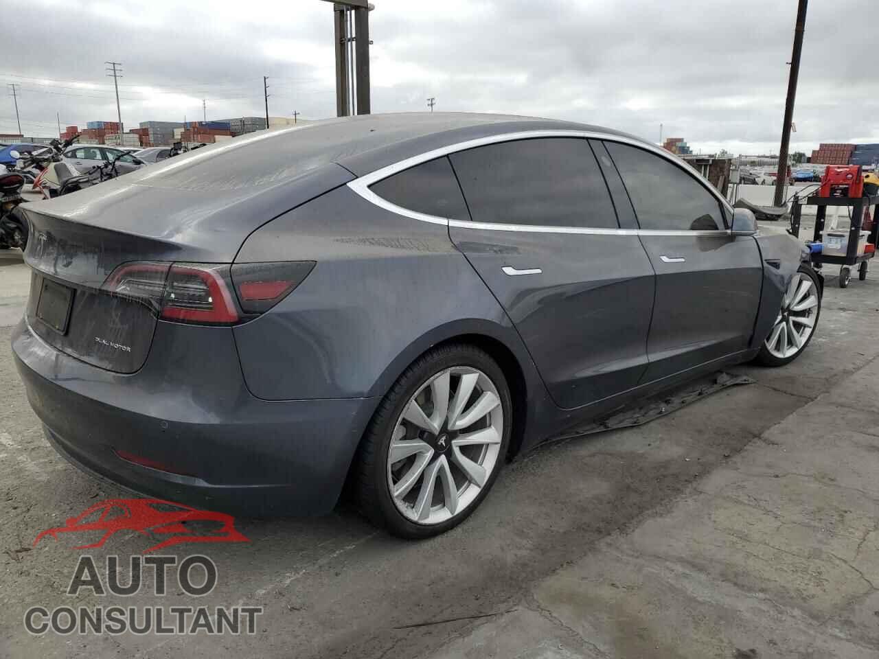 TESLA MODEL 3 2019 - 5YJ3E1EB4KF389096