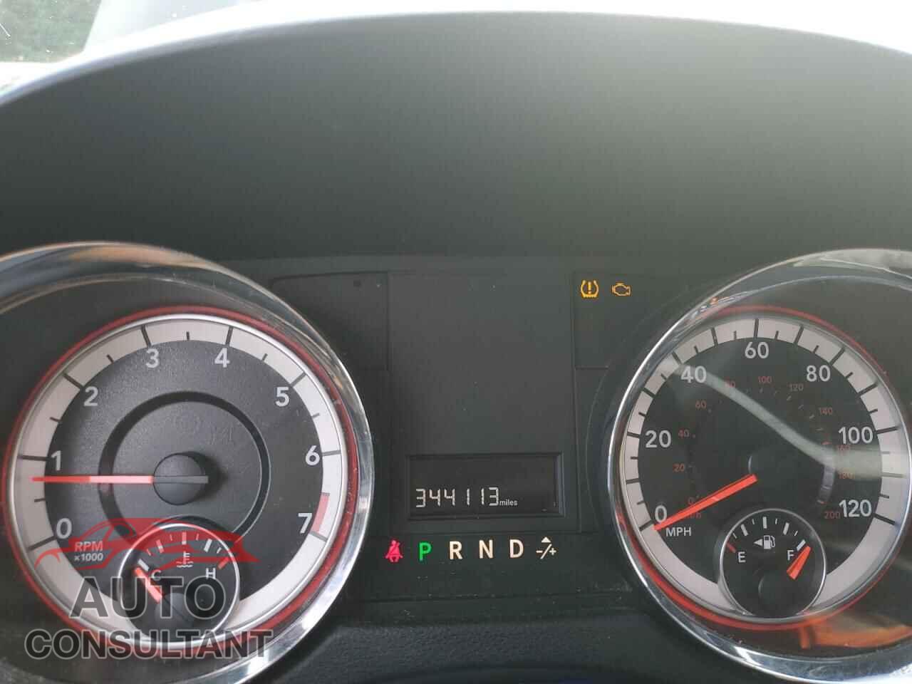 DODGE CARAVAN 2015 - 2C4RDGBG5FR710282