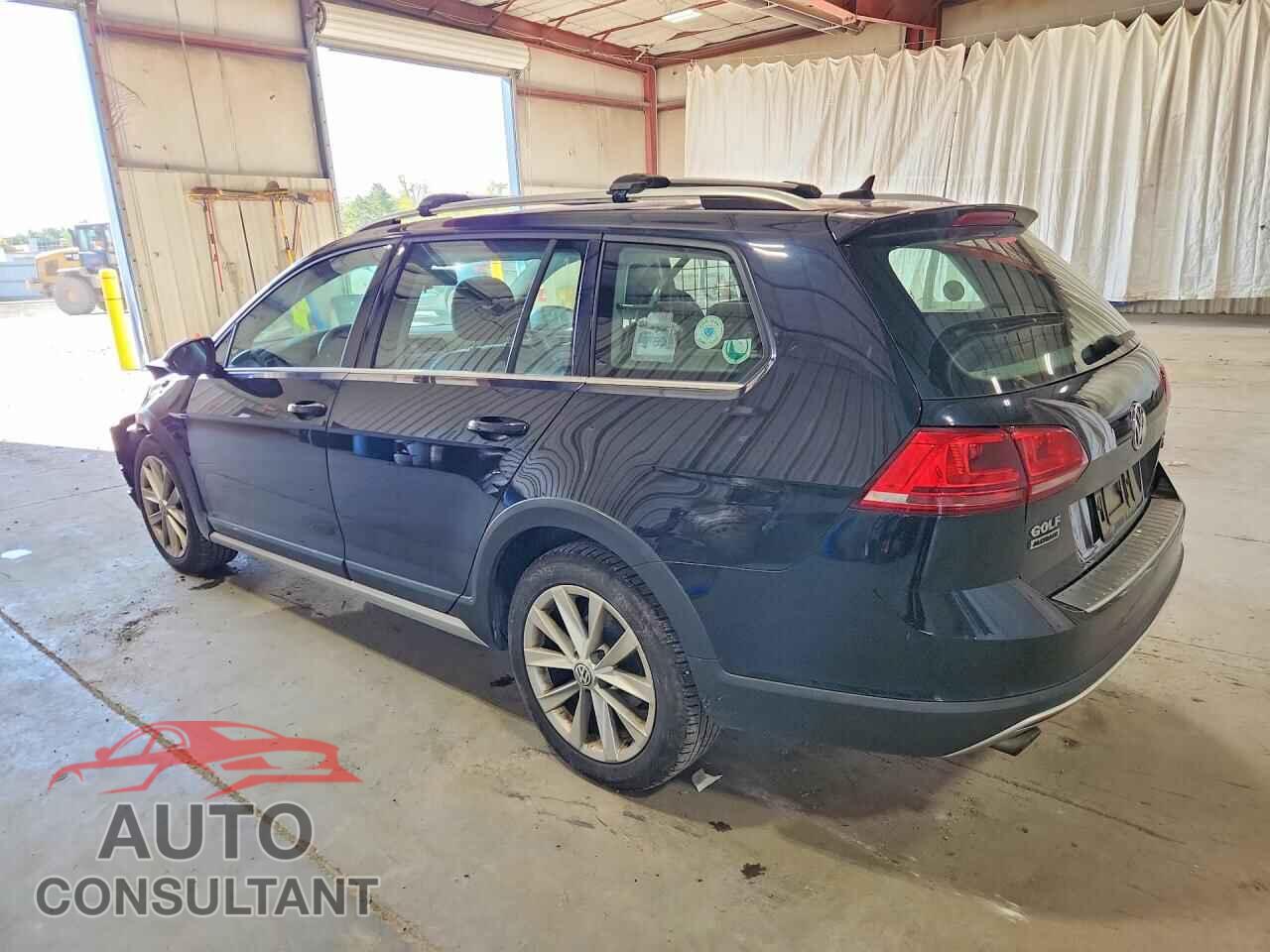 VOLKSWAGEN GOLF 2017 - 3VWM17AU3HM525455