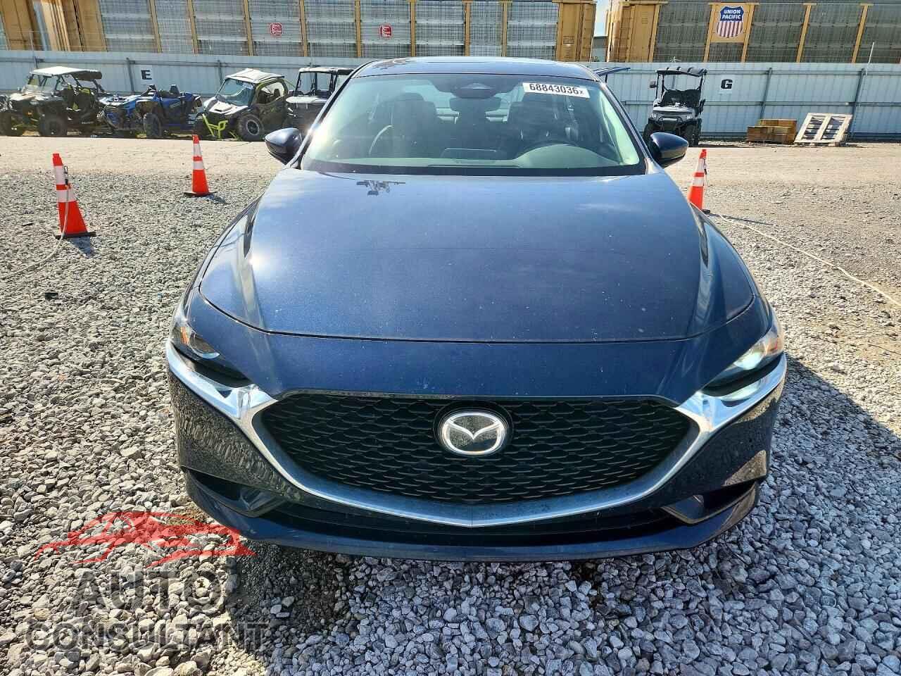 MAZDA 3 2024 - 3MZBPACM7RM435601