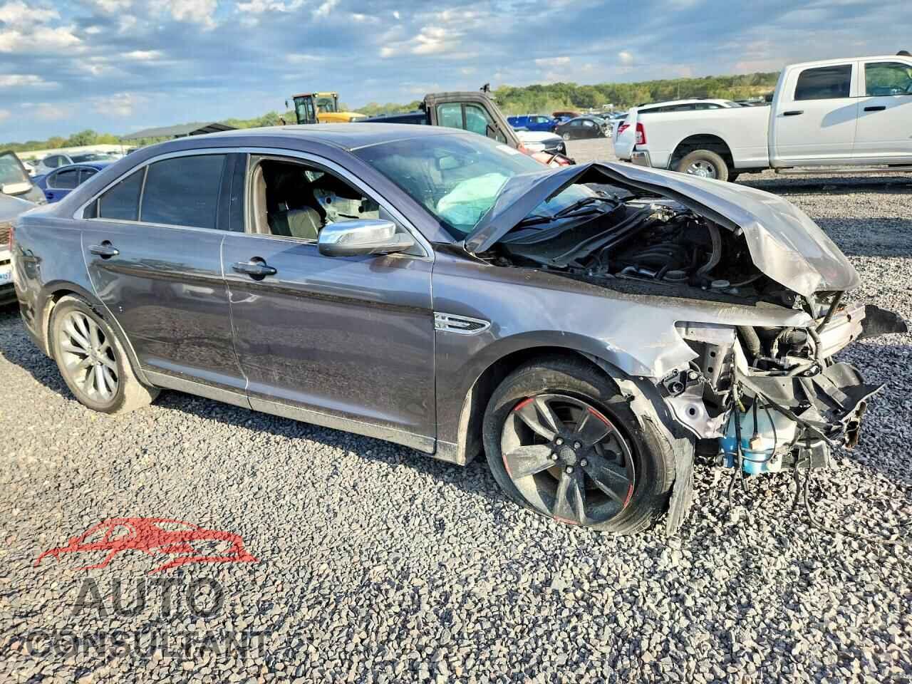 FORD TAURUS 2013 - 1FAHP2F83DG169388