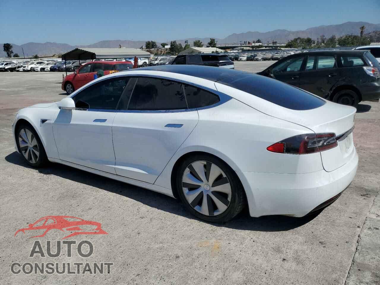 TESLA MODEL S 2021 - 5YJSA1E21MF425028