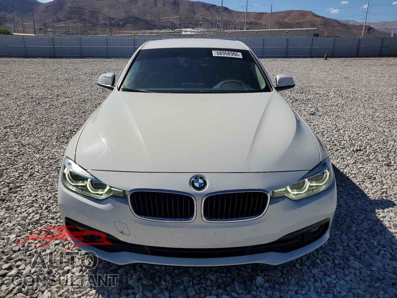 BMW 3 SERIES 2018 - WBA8A9C59JK623132