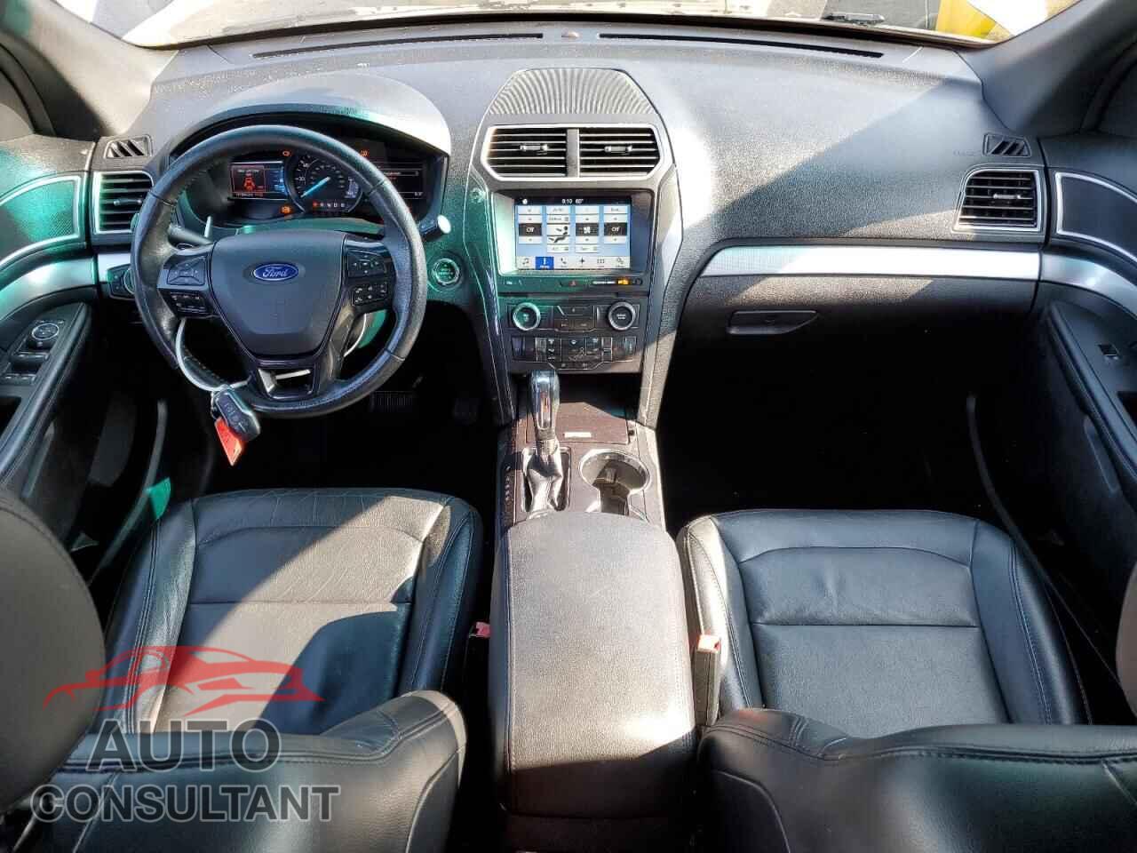 FORD EXPLORER 2017 - 1FM5K8D81HGA72807