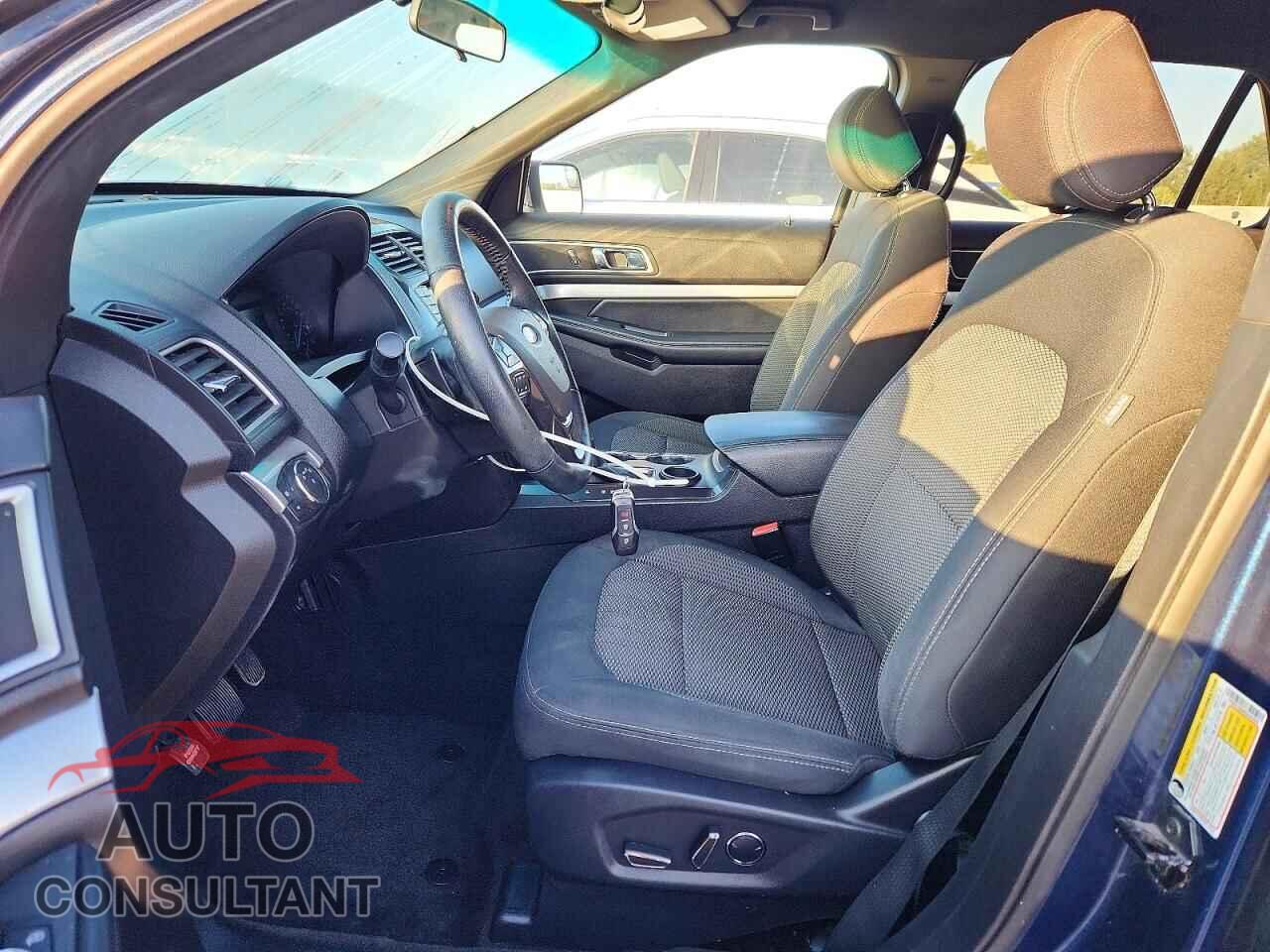 FORD EXPLORER 2017 - 1FM5K7D88HGA85869