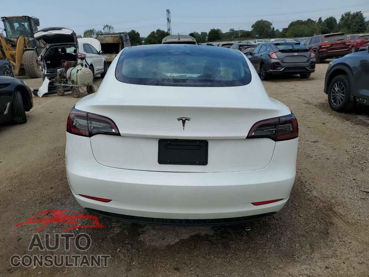 TESLA MODEL 3 2023 - 5YJ3E1EA4PF575963