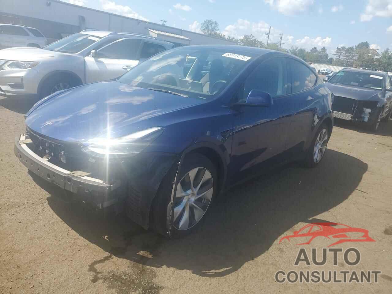TESLA MODEL Y 2023 - 7SAYGDEE2PF886444
