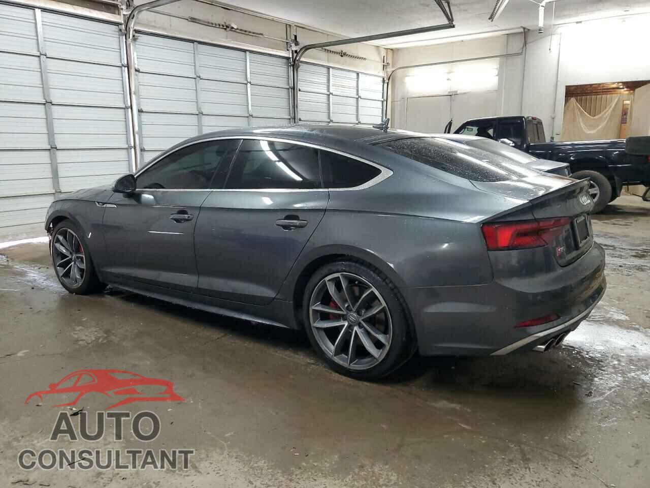 AUDI S5/RS5 2018 - WAUC4CF52JA105234
