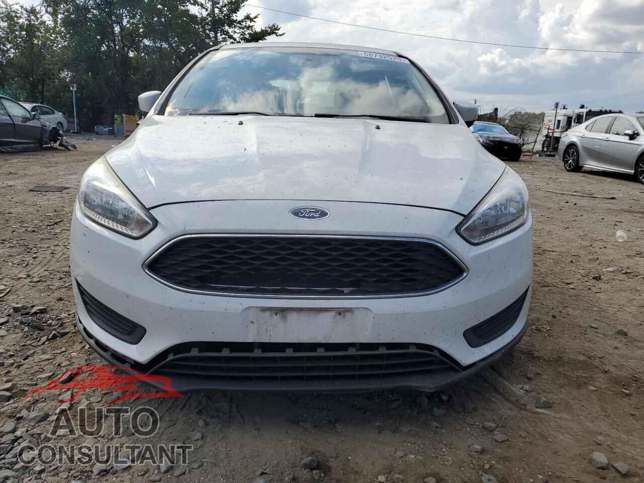 FORD FOCUS 2016 - 1FADP3K24GL227459