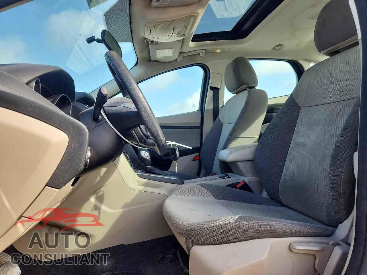 FORD FOCUS 2014 - 1FADP3F28EL344954