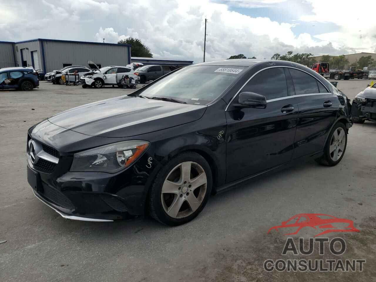 MERCEDES-BENZ CLA-CLASS 2017 - WDDSJ4EB1HN437405