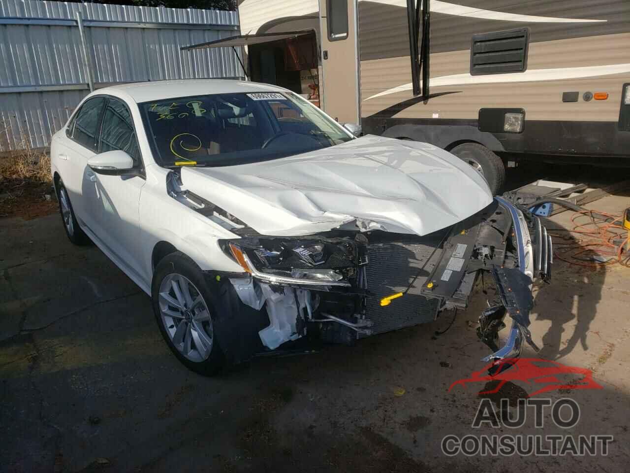 VOLKSWAGEN PASSAT 2020 - 1VWSA7A33LC012005