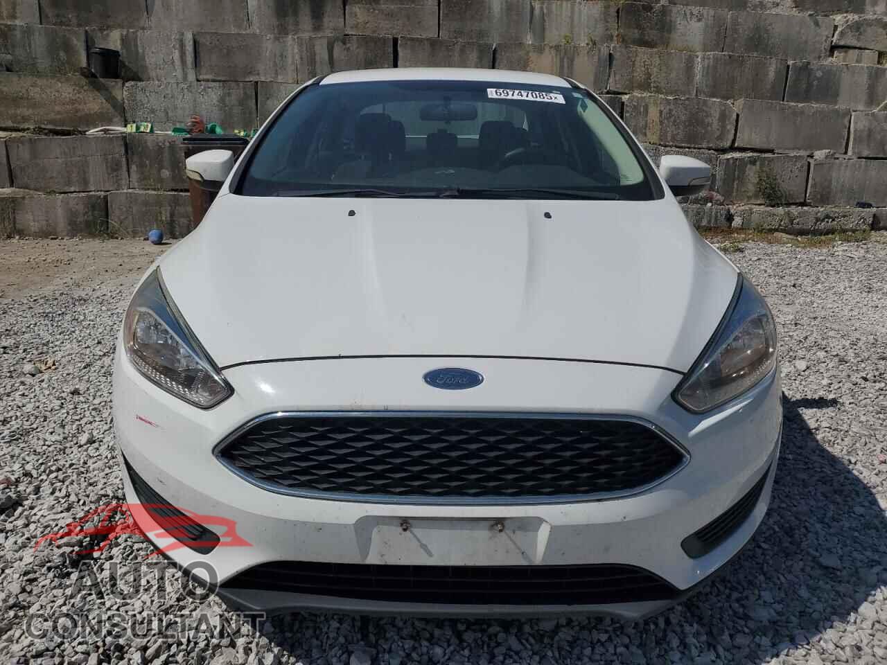 FORD FOCUS 2017 - 1FADP3F20HL306235