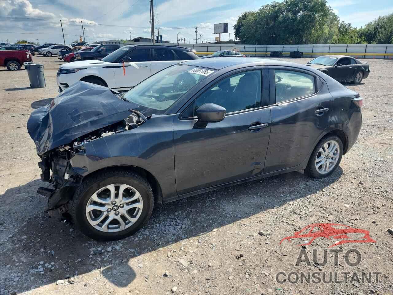 TOYOTA YARIS 2018 - 3MYDLBYV8JY303847