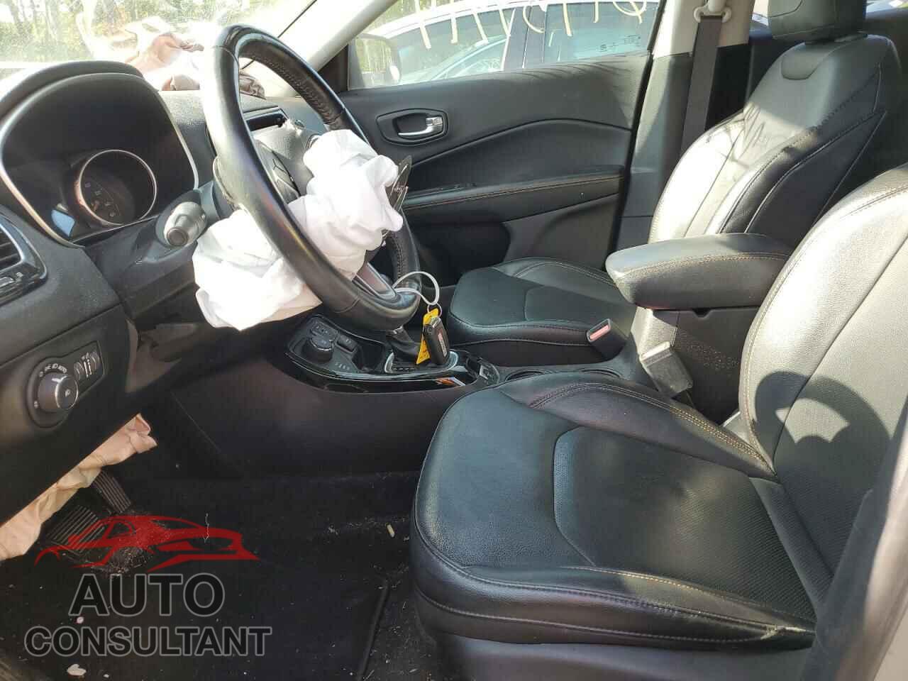 JEEP COMPASS 2020 - 3C4NJDCB9LT123603