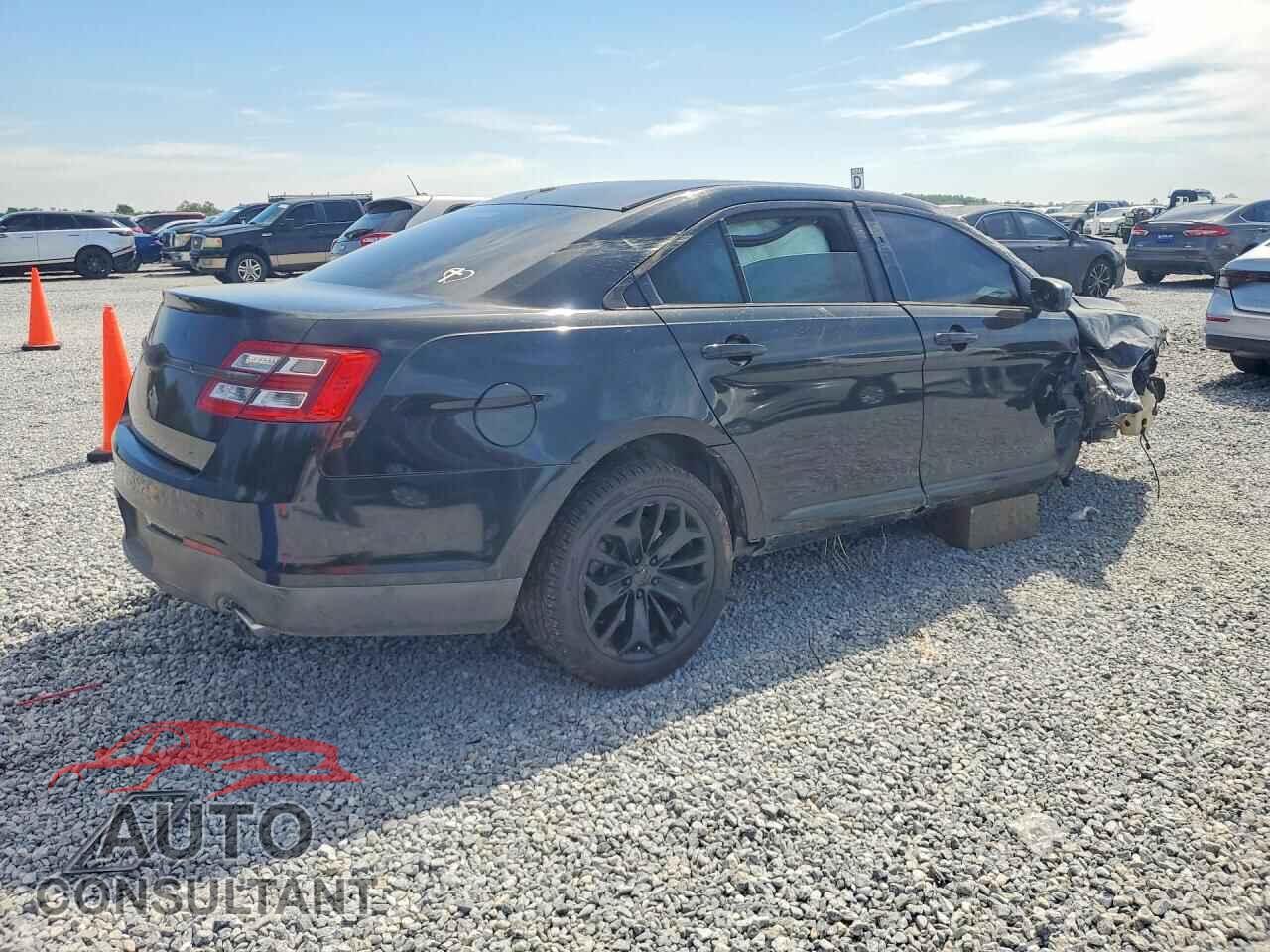 FORD TAURUS 2013 - 1FAHP2F8XDG150515