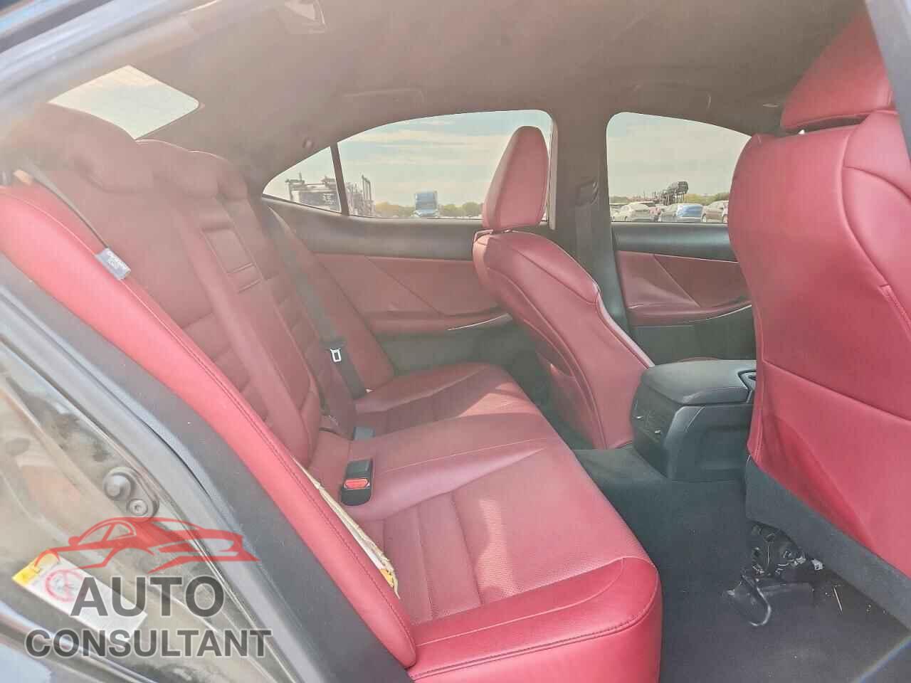 LEXUS IS 2017 - JTHBA1D24H5038786