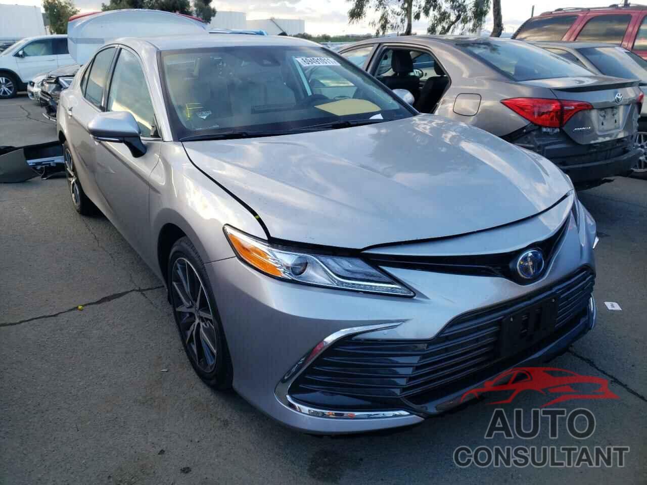 TOYOTA CAMRY 2022 - 4T1F31AK8NU576986