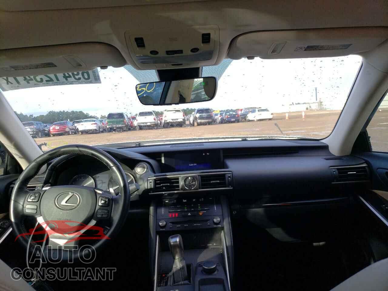 LEXUS IS 2017 - JTHBA1D28H5054134