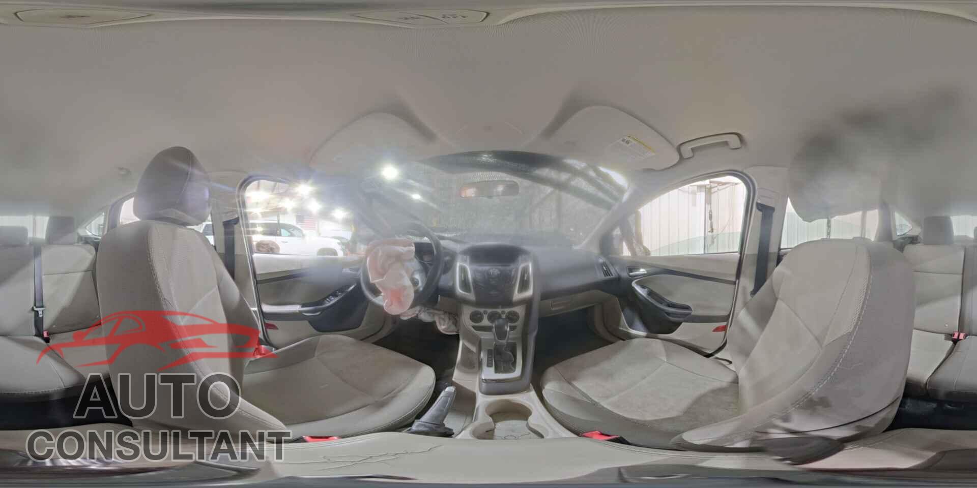 FORD FOCUS 2014 - 1FADP3K22EL437376